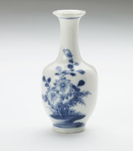 Miniature bottle
