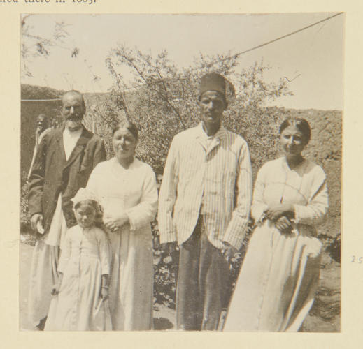 Omdurman: Greek families from Khartum [Khartoum 1898]