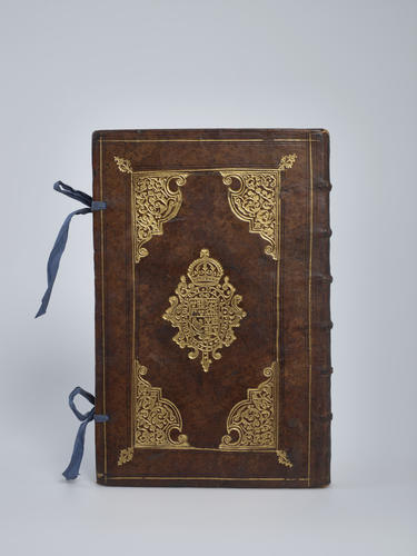 Joh. Henr. Alstedii De mandacatione spirituali, transsubstantiatione, sacrificio Missae dissertatio, eiusdem De Ecclesia eiusque partibus & proprietatibus tractatus. With: Joh. Prideauxii De Ecclesia Joh. Henr. Alstedii De mandacatione spirituali, transsubstantiatione, sacrificio Missae dissertatio, eiusdem De Ecclesia eiusque partibus & proprietatibus tractatus. With: Joh. Prideauxii De Ecclesia