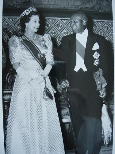 HM the Queen meets President Kamuzu Banda, 1985