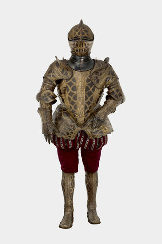 Armour garniture of Sir Christopher Hatton for the field, tourney, tilt and barriers Armour garniture of Sir Christopher Hatton for the field, tourney, tilt and barriers