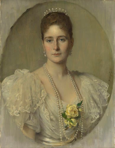 Alexandra Feodorovna, Tsarina of Russia (1872-1918) Alexandra Feodorovna, Tsarina of Russia (1872-1918)