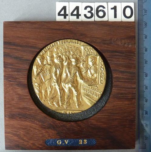 English copy of the German satirical medal commemorating the sinking of the S. S. Lusitania English copy of the German satirical medal commemorating the sinking of the S. S. Lusitania