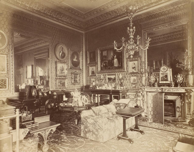 The Queen's Sitting Room, Windsor Castle