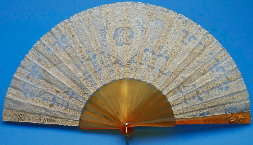 Queen Mary's coronation fan