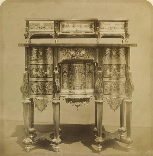Cabinet Cabinet