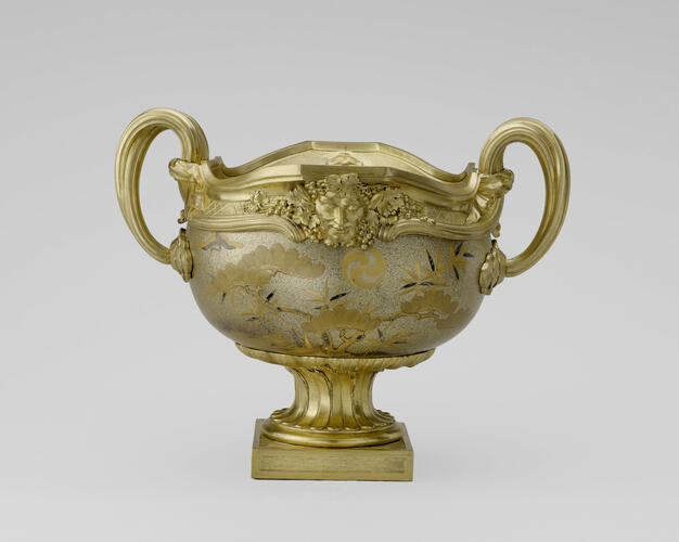 Master: Pair of mounted bowls
Item: Mounted bowl Master: Pair of mounted bowls
Item: Mounted bowl