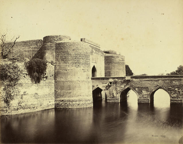 The Principal Gate of the Fort, Bhurtpore: Prince of Wales Tour of India 1875-6 (vol. 4) The Principal Gate of the Fort, Bhurtpore: Prince of Wales Tour of India 1875-6 (vol. 4)