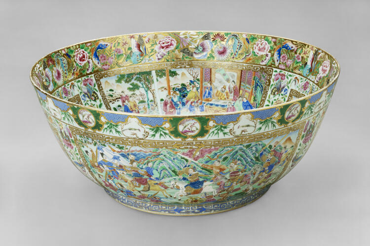Punch bowl