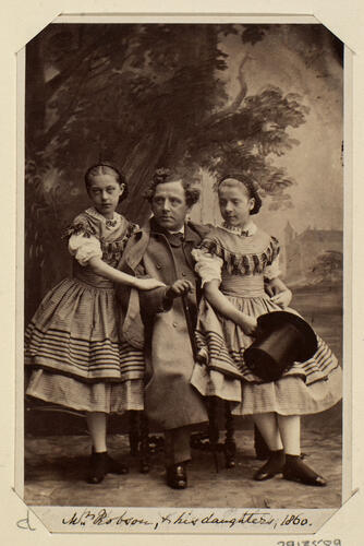 Thomas Frederick Robson (c. 1822-64) and his daughters Thomas Frederick Robson (c. 1822-64) and his daughters