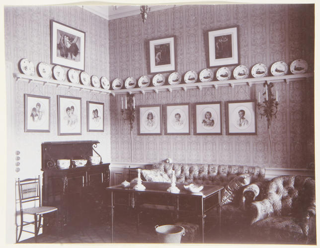 China in Princess Charles' Sitting Room China in Princess Charles' Sitting Room
