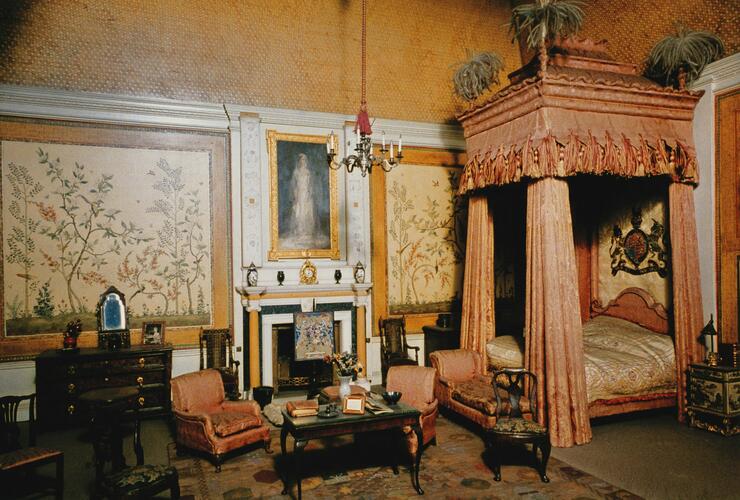 Queen Mary's Dolls' House