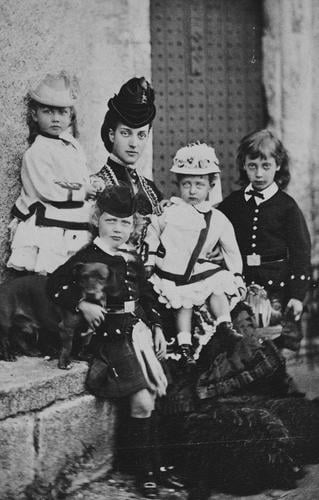 Alexandra, Princess of Wales, with her children, Abergeldie, 1870 [in Portraits of Royal Children Vol. 15 1870-71]