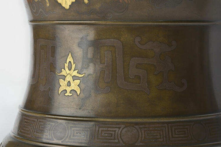 Master: Pair of vases
Item: Vase Master: Pair of vases
Item: Vase