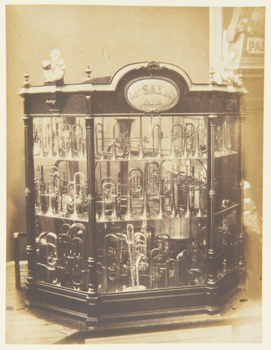 'Musical instruments' 'Musical instruments'