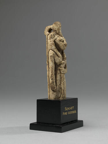 Bastet amulet