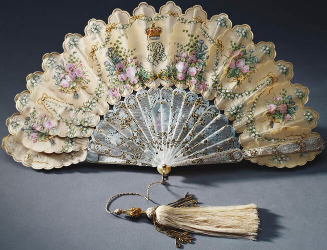 Queen Victoria's birthday fan