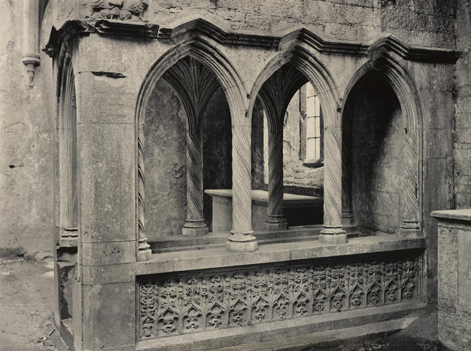 Monk's Rest, Holycross Abbey