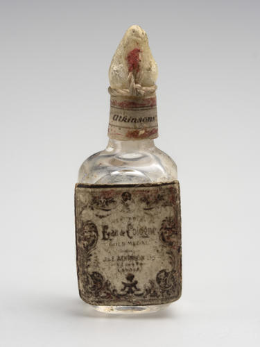 Scent bottle Scent bottle