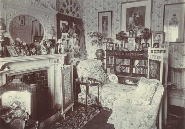 Photograph of the Duchess of York's room in York Cottage, Sandringham, October 1897