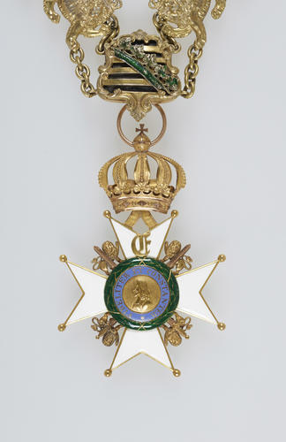 Saxe-Ernestine House Order. Collar with badge
