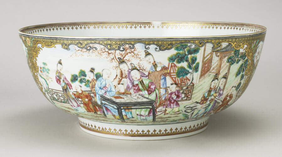Punch bowl