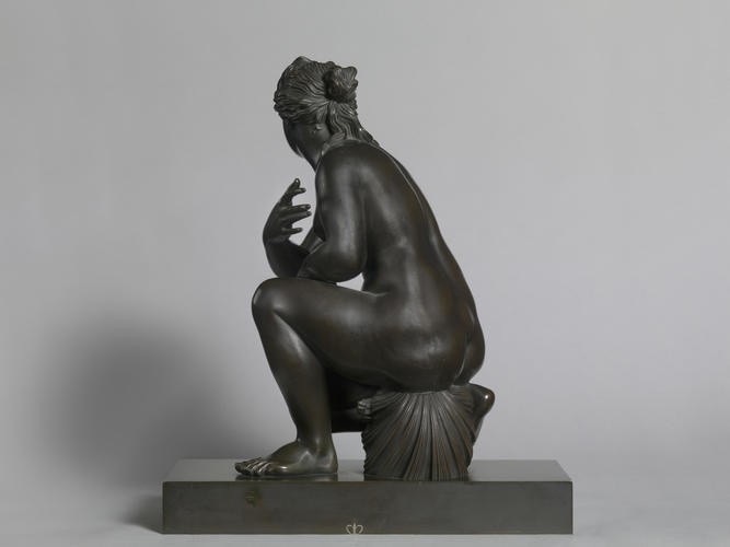 Crouching Venus