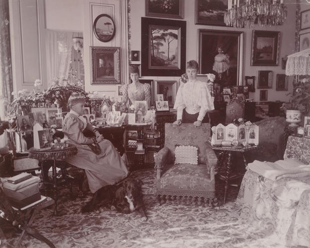 Queen Louise of Denmark, the Princess of Wales and the Duchess of Cumberland, Amaliensborg