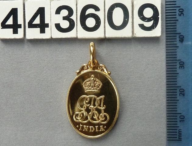 Medal commemorating the Royal visit to India, 1911-12