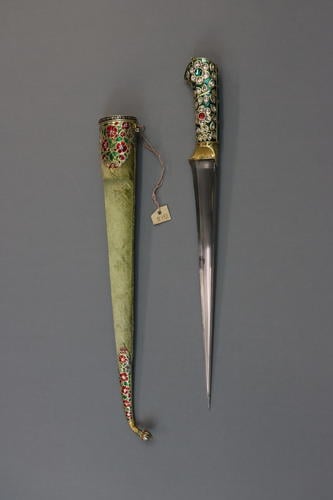 Dagger (peshkabs) and scabbard