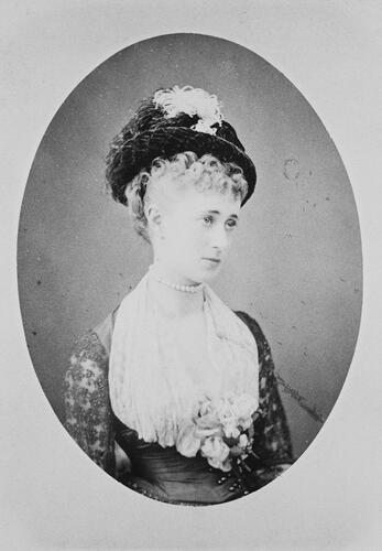Mrs Hélène Standish (1847-1933)
