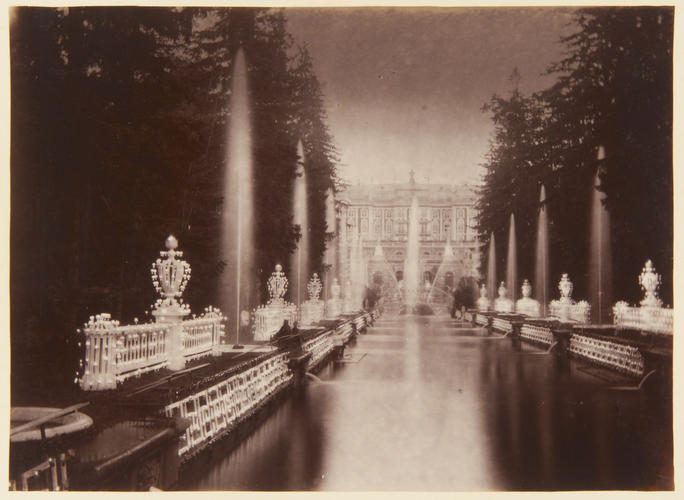 Fountains and the Grand Palace, Peterhof. [Peterhof, 1893. ]