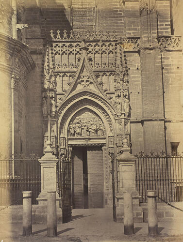Puerta de los Palos, Seville