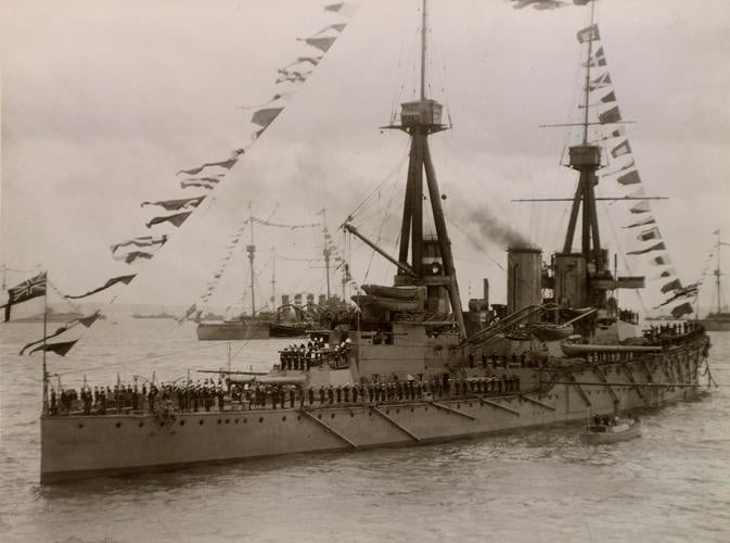 HMS Inflexible during the Cowes Regatta, 1909 HMS Inflexible during the Cowes Regatta, 1909