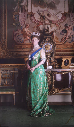 Queen Mary (1867-1953) Queen Mary (1867-1953)