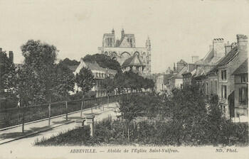 Master: Page 34 of Queen Mary's Album, volume 18, 20 June 1916 to 20 September 1918
Item: The Church of Saint Vulfran, Abbeville Master: Page 34 of Queen Mary's Album, volume 18, 20 June 1916 to 20 September 1918
Item: The Church of Saint Vulfran, Abbeville