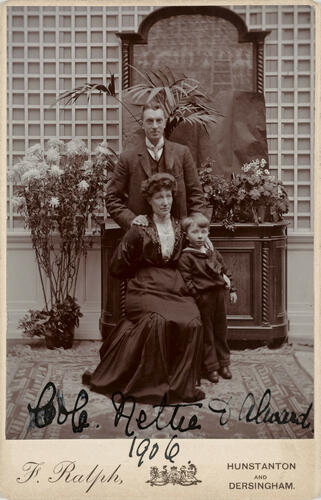 Mr Cole, Mrs Hettie Cole and their son Alward