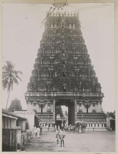 Kapaleeswarar Temple, Madras: Edward, Prince of Wales. Royal Tour of India, 1921-1922 Kapaleeswarar Temple, Madras: Edward, Prince of Wales. Royal Tour of India, 1921-1922