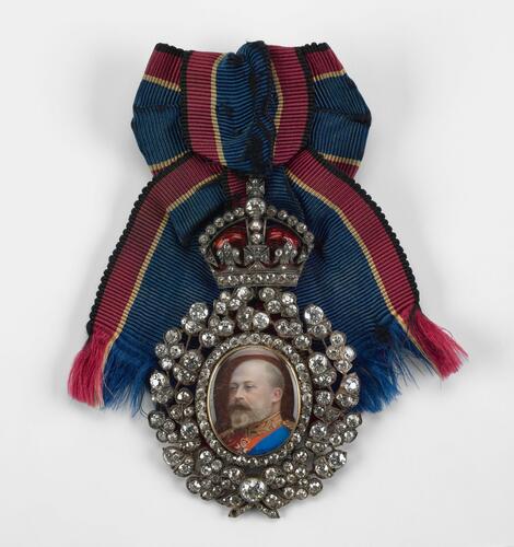 Family Order of King Edward VII. Queen Alexandra's badge