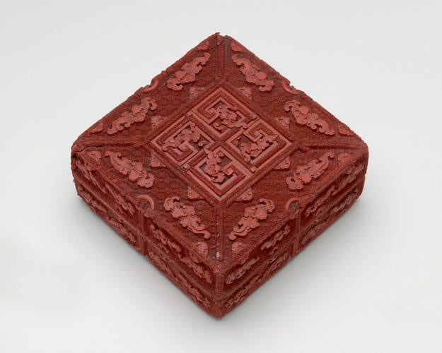 Master: Pair of Imperial boxes
Item: Red lacquer box