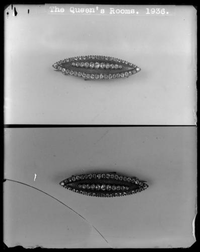 Glass plate negative of a brooch Glass plate negative of a brooch