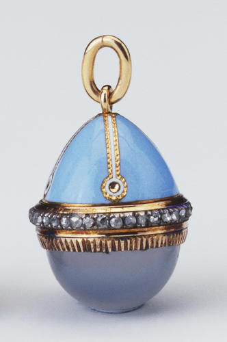 Easter egg pendant