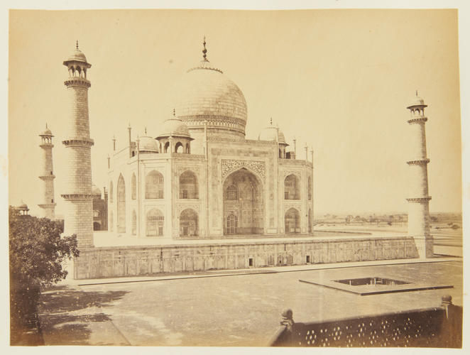 The Taj from the Quadrangle, Agra The Taj from the Quadrangle, Agra