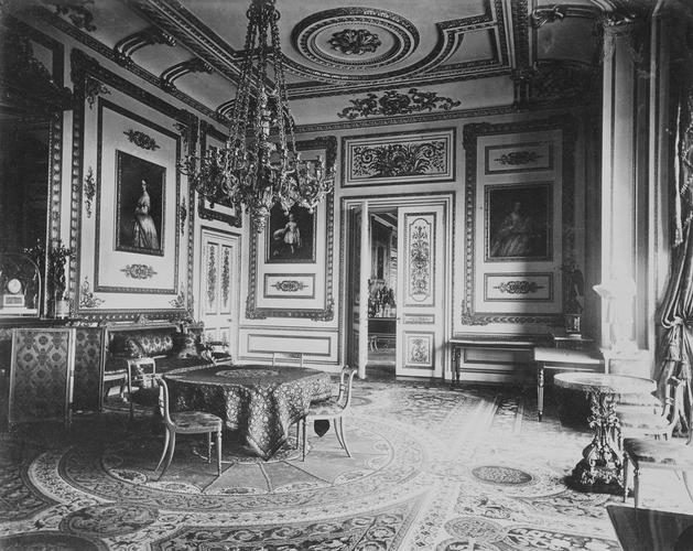 The White Drawing Roon, Windsor Castle