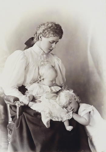 Marie, Princess Ferdinand of Roumania, with her children, Prince Carol and Princess Elizabeth Marie, Princess Ferdinand of Roumania, with her children, Prince Carol and Princess Elizabeth