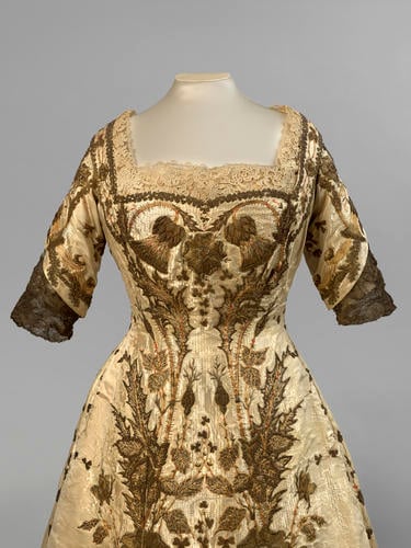 Queen Mary's Coronation Dress