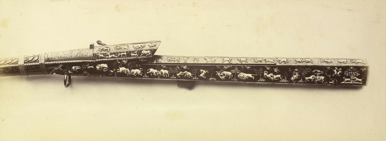 Decorated Gunstock: Prince of Wales Tour of India 1875-6 (vol. 5) Decorated Gunstock: Prince of Wales Tour of India 1875-6 (vol. 5)