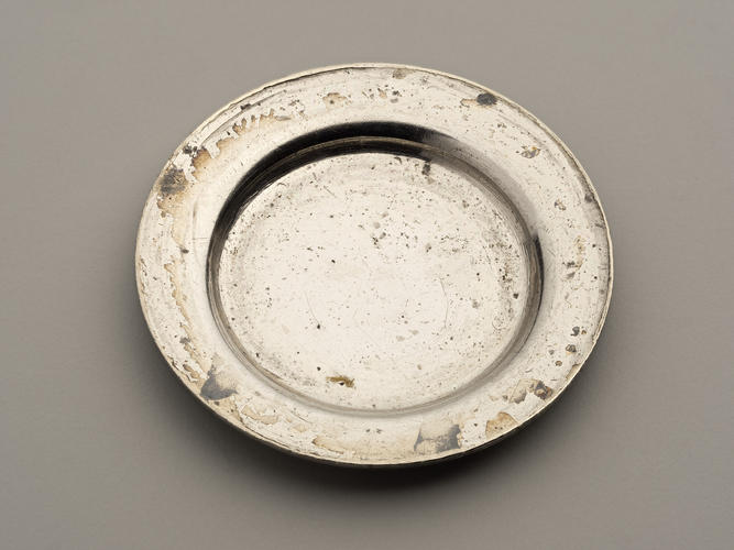 Plate