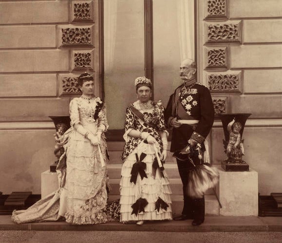 Prince Alexander of Hesse with his consort Julie, Princess of Battenberg and his daughter Princess Marie