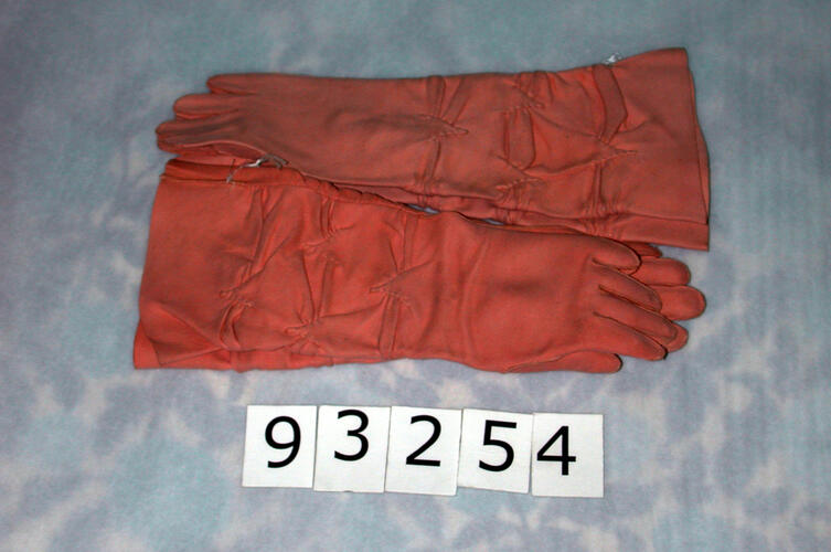 93254.jpg